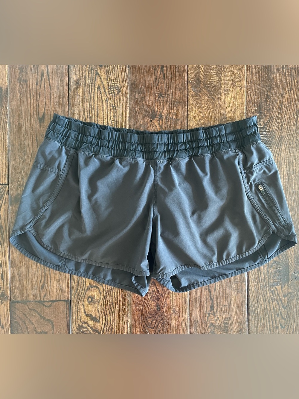 Lululemon shorts 🖤 sz 12